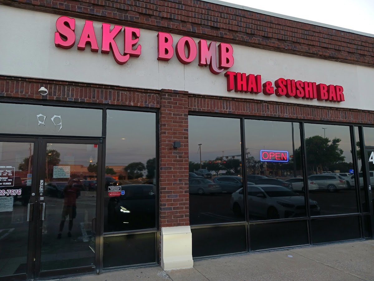 Sake Bomb Thai And Sushi Bar